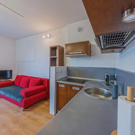 Z Parkingiem By Oneapartments * Σόποτ