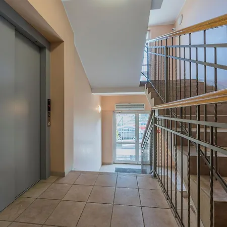 Apartament Z Parkingiem By Oneapartments